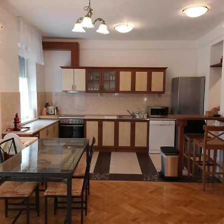 Sugár apartman Debrecen Exterior foto